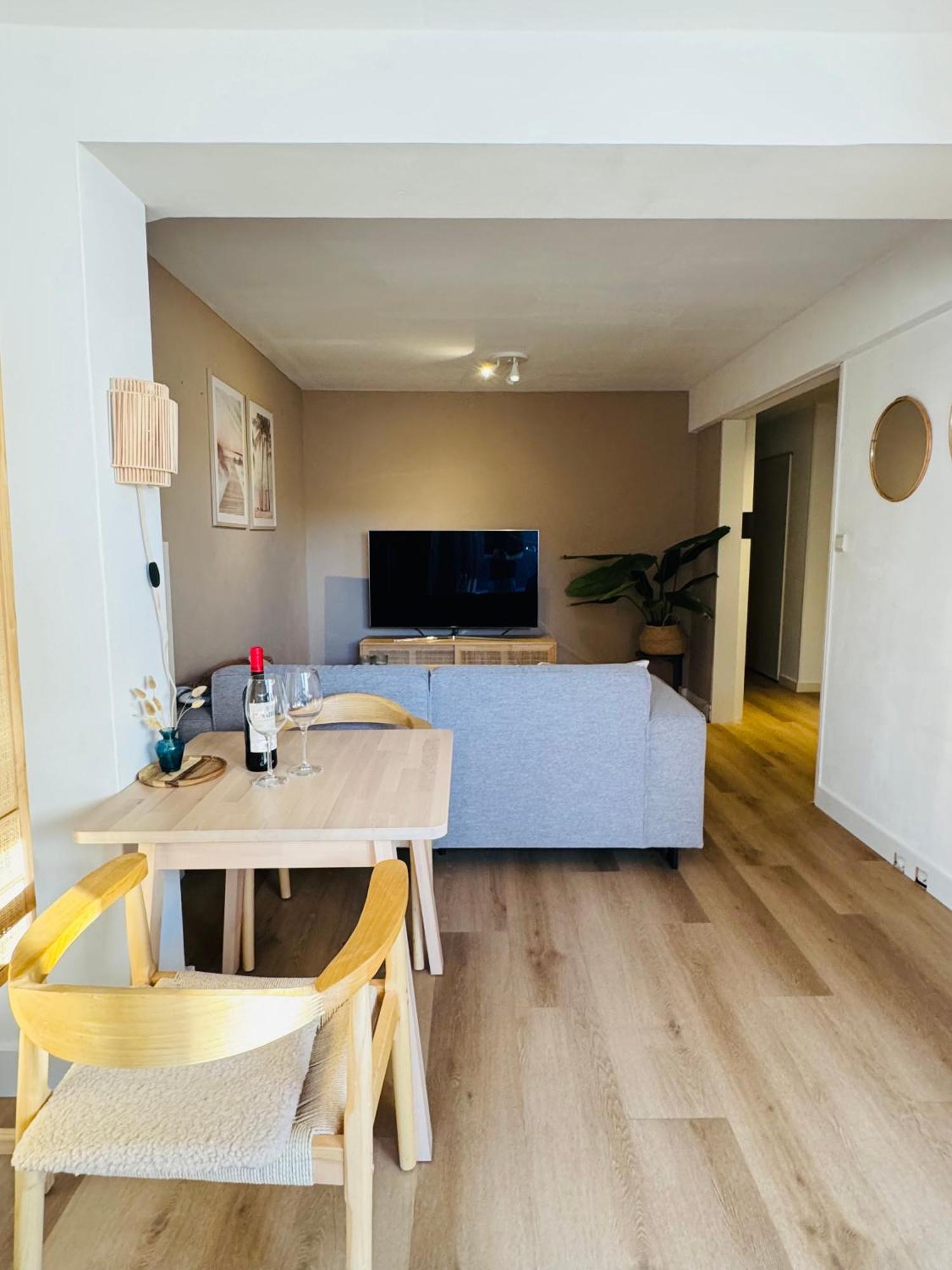 Hello Noordwijk - Souterrain Hoogwakersbosstraat 6 Lejlighed Eksteriør billede